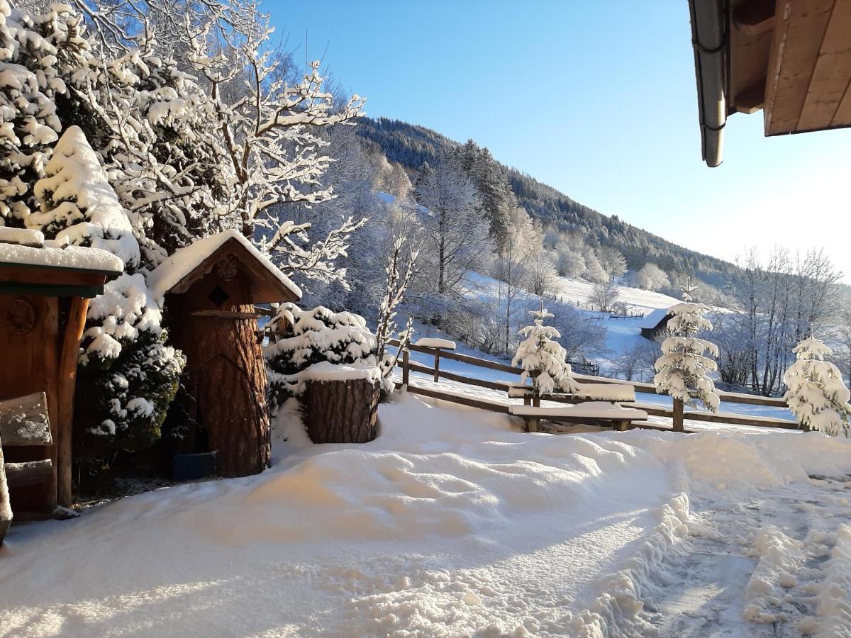 Hotel Landgasthof Hubertusstubn Sankt Michael im Lungau Esterno foto